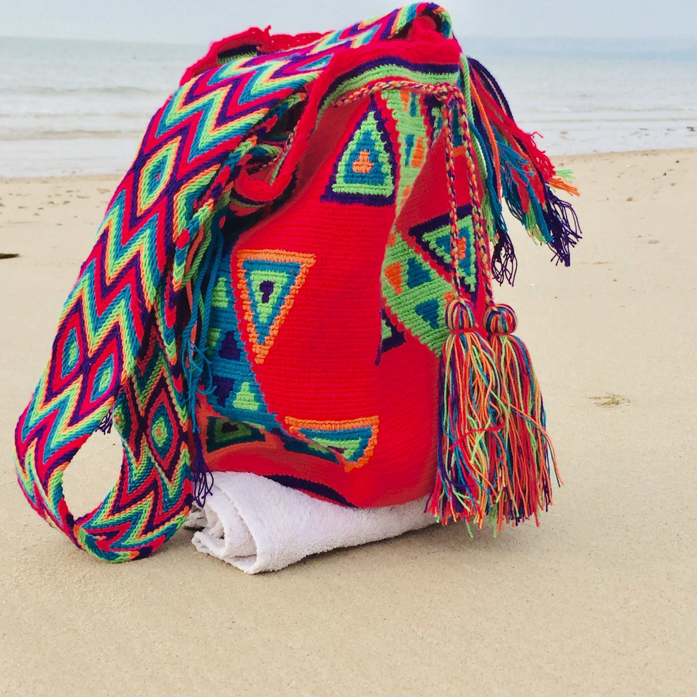Chica Bonita Brand Handmade Wayuu Shoulder Bags Nappy World UK ...