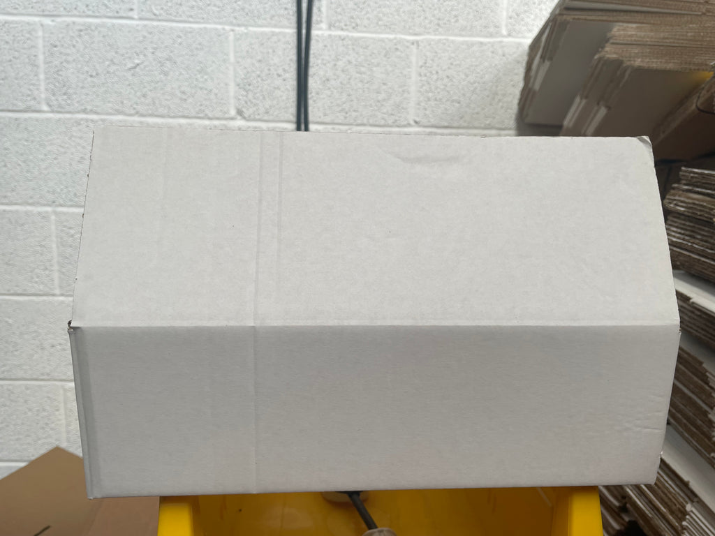Single wall boxes 38x26x10cm pack of 25 boxes