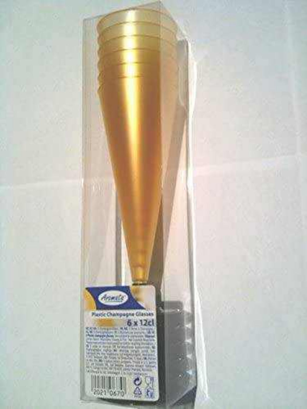 Pack of 6 reusable clear plastic champagne glasses with 120ml capacity in packaging